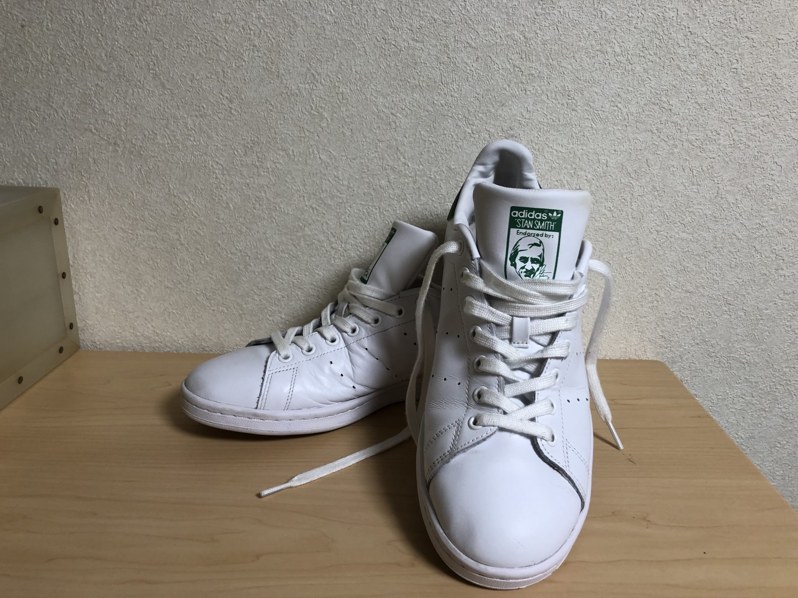 好きすぎて 同じタイプのスニーカーを2個も購入 スタンスミス くぼんブログ