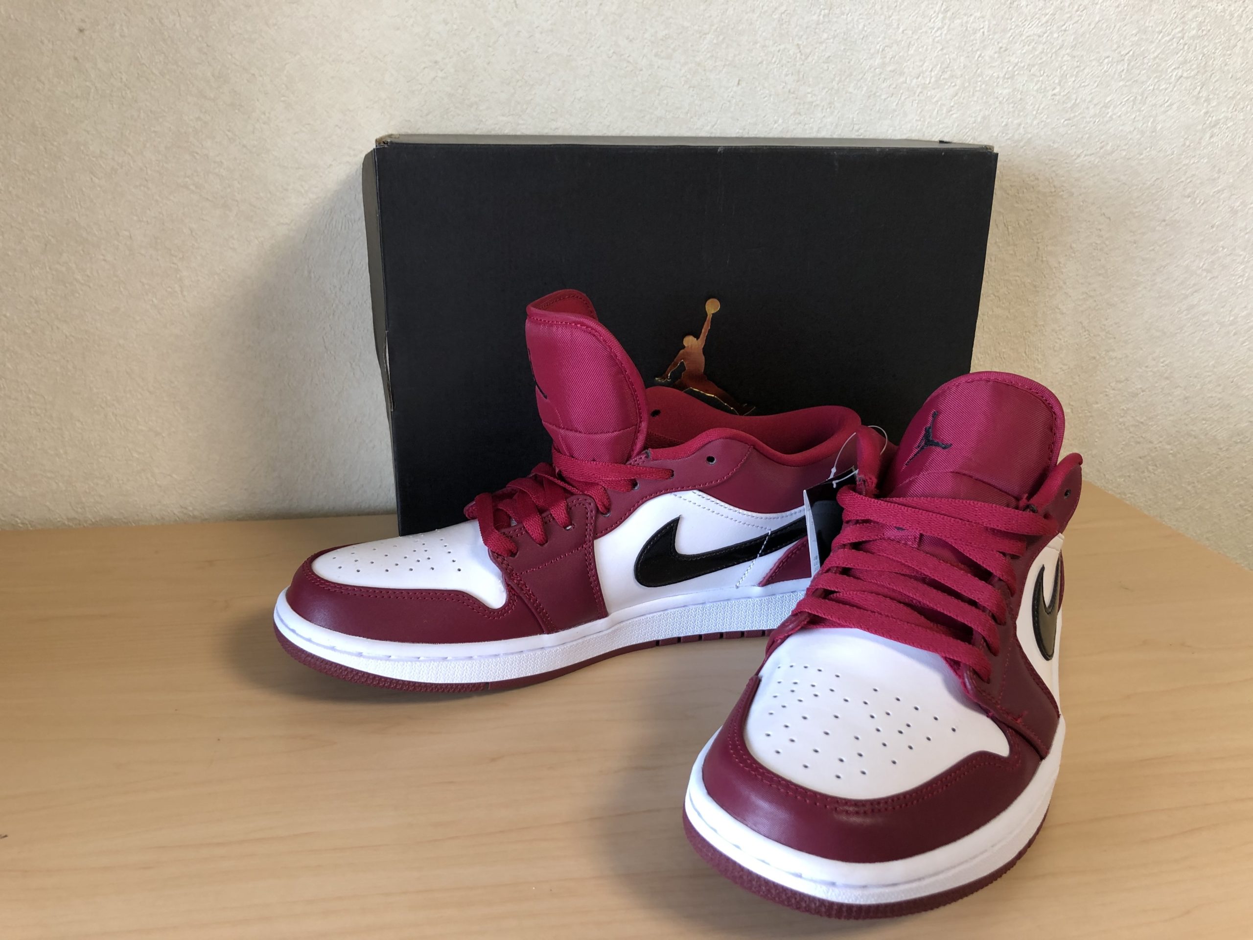 現在でも大人気 バッシュ スニーカー Nike Air Jordan1 エア ジョーダン 1 くぼんブログ